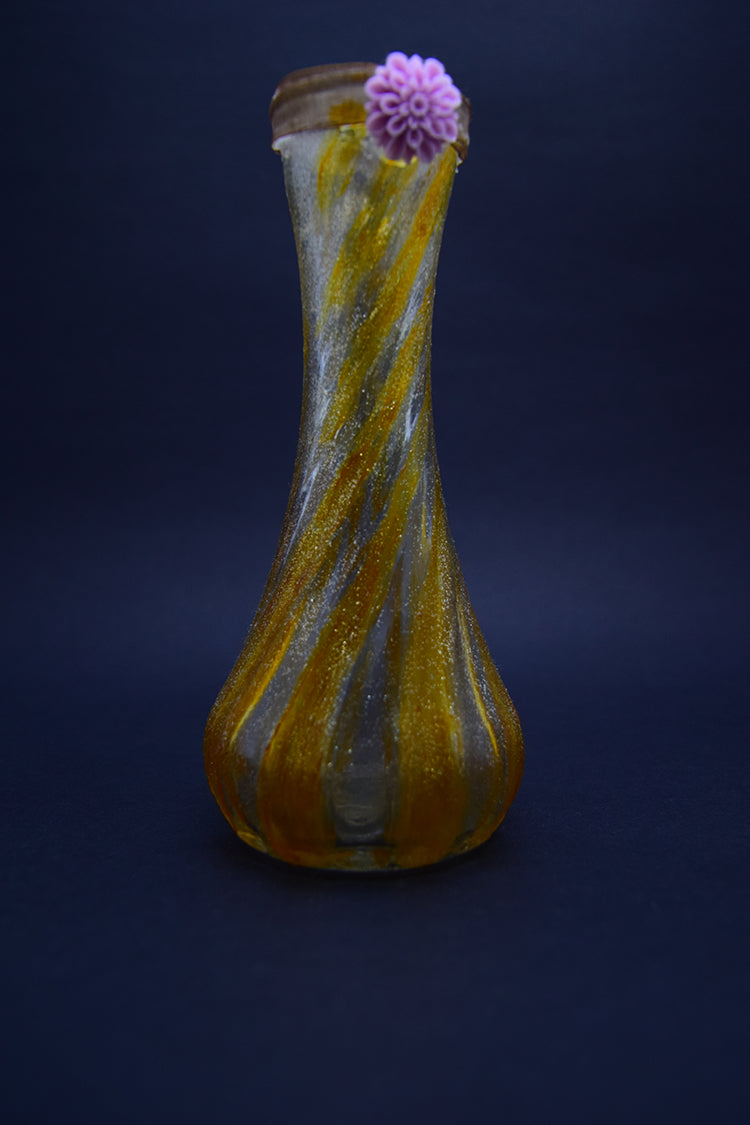 Vaza decorativa din sticla colorata manual